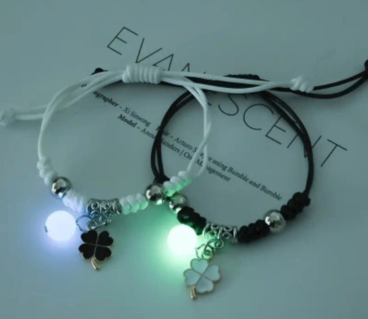 PULSERA LUMINOSA TREBOL